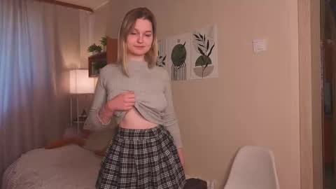 Snapshot of verocat chatting on October 1, 9:08 am Veronica online show from October 1, 9:08 am