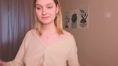 Snapshot of verocat chatting on September 27, 12:47 pm Veronica online show from September 27, 12:47 pm