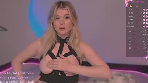 Tiffany online show from March 16, 9:30 pm