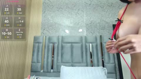 Veronica online show from February 10, 1:14 pm