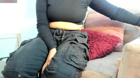 Veronica Gills online show from March 11, 5:57 pm