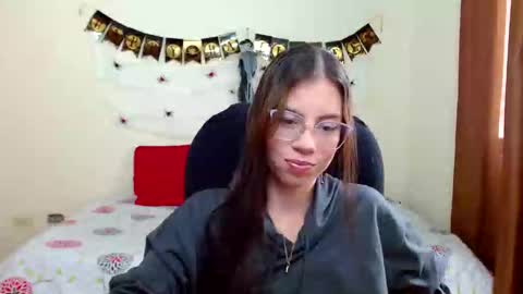 Snapshot of veronicamiller22 chatting on October 8, 8:48 pm Veronica Miller online show from October 8, 8:48 pm
