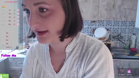 Kate online show from December 4, 10:37 am