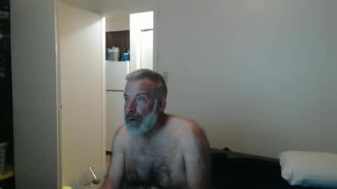 hairy man online show from February 12, 1:09 am