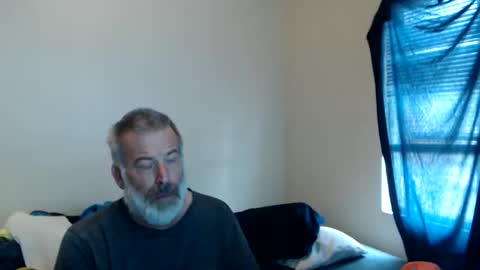 hairy man online show from June 5, 12:06 am