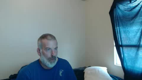 hairy man online show from May 19, 11:56 pm