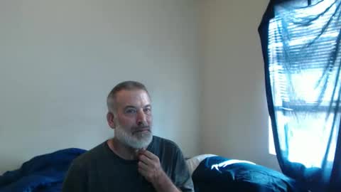 hairy man online show from June 6, 12:05 am