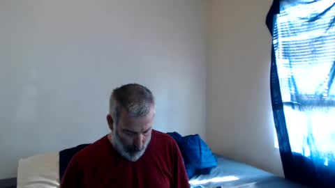 hairy man online show from July 18, 12:01 am