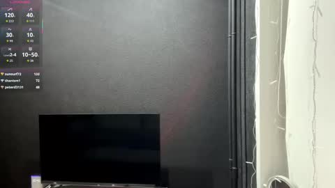 Esta online show from February 12, 4:43 pm