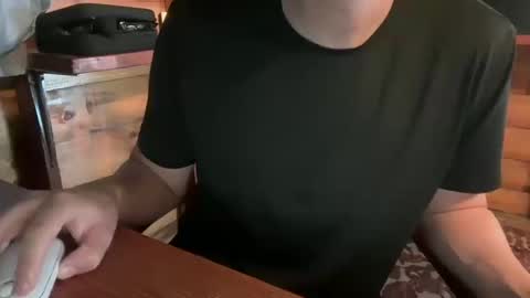 HendasWerout online show from October 10, 2:45 pm