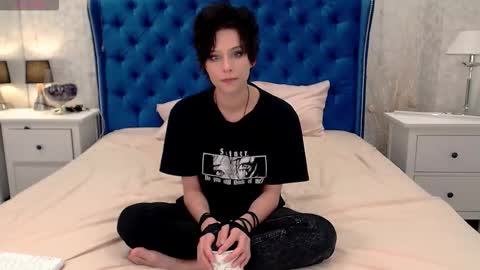 Via online show from October 24, 6:30 pm