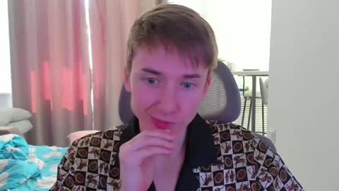 vibemygirl online show from April 29, 7:24 am