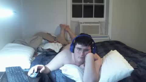 Snapshot of vicantis chatting on December 6, 3:24 am Matt online show from December 6, 3:24 am