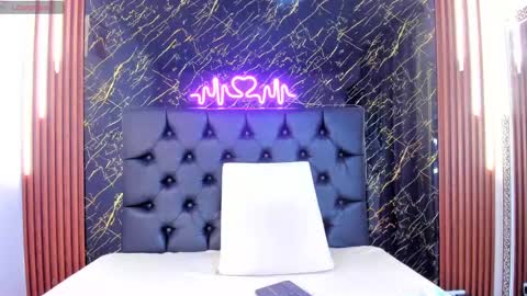 Vichy  Everyday From 1400 to 2130 Col Time online show from September 12, 8:11 pm