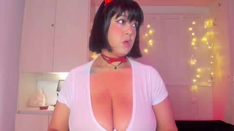 V I C K Y online show from January 18, 12:14 pm