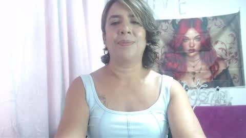 Hi guys   Im victoria  Be the one who can control me in PVT online show from November 15, 3:24 pm