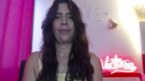 Snapshot of victoria25_meester chatting on March 4, 8:38 pm Hi guys   Im victoria  Be the one who can control me in PVT online show from March 4, 8:38 pm