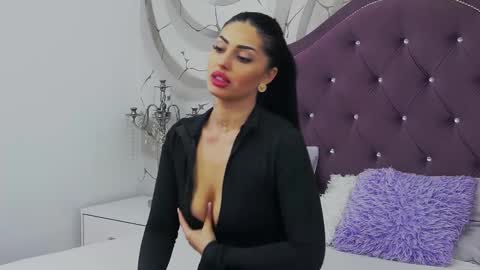 victoria_bonie online show from November 8, 4:59 am