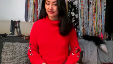 Victoria online show from December 16, 3:11 pm