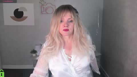 Victoria My schedule for the week 2 GMT 3am-9am TuWeThFrSa online show from March 28, 1:18 am