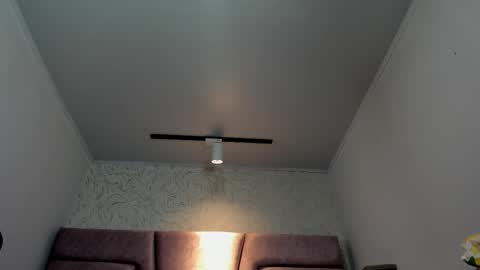 Vicky  online show from December 3, 8:53 pm