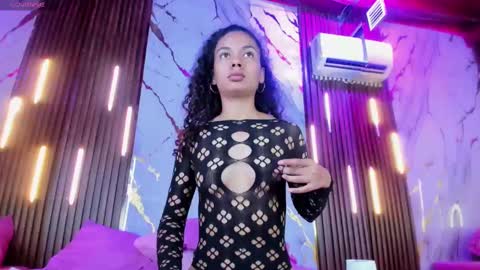 Victoria  online show from September 18, 8:35 pm