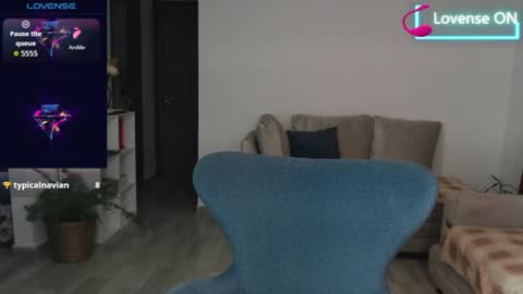Victoria Henao online show from July 2, 1:03 am