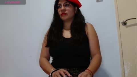 Astrid Collins online show from January 19, 7:51 am