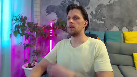 vikingchrisss online show from April 20, 10:29 am