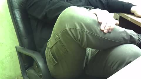 viknik16cm online show from December 2, 4:42 am