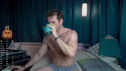 fansly  VITEKsecret online show from April 11, 3:44 am