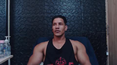 Viktor Herrera online show from January 13, 7:32 pm