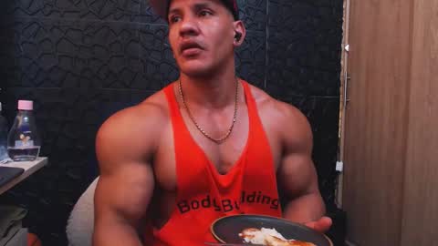 Viktor Herrera online show from November 16, 6:32 pm