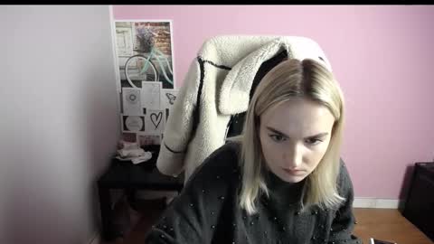 viktoria_lovely online show from November 25, 10:03 am