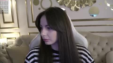 Alisa online show from February 7, 7:49 pm