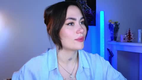 viktoriamoore online show from May 17, 5:22 pm