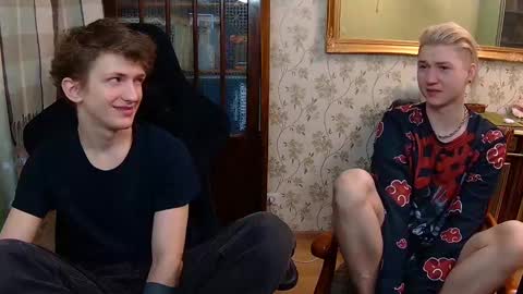 Snapshot of vince__dice chatting on March 7, 11:38 pm Dimoooooon online show from March 7, 11:38 pm