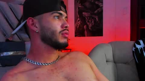 Vincent online show from March 27, 8:37 am