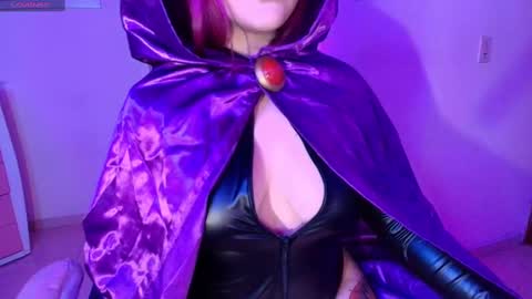 violet online show from October 21, 12:49 am