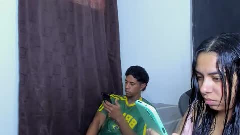 Violet and Myers online show from December 19, 2:34 pm