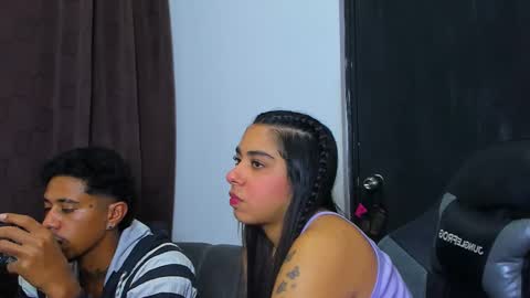 Violet and Myers online show from February 25, 5:11 am