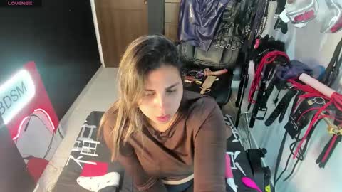 Kim online show from October 14, 8:23 pm