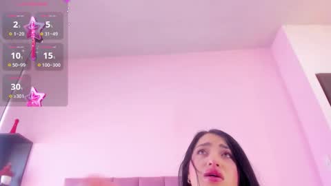 violet online show from October 15, 2:07 pm