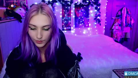 Snapshot of violet_noir_ chatting on January 29, 1:49 pm Deya online show from January 29, 1:49 pm