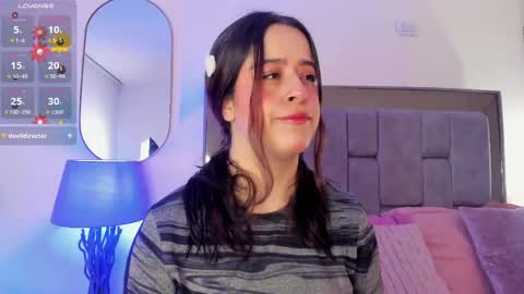 Violet Nova online show from April 17, 11:34 am