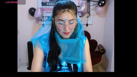 Violet  online show from October 31, 12:38 pm