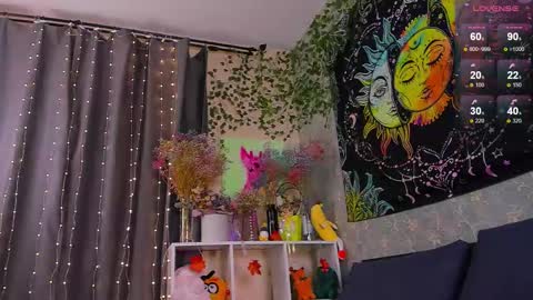 Violet online show from September 16, 7:33 am