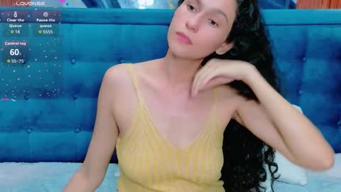 Violeta  online show from February 26, 2:37 am