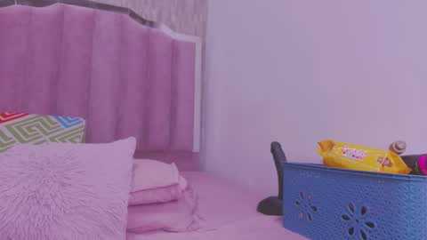 violeta london online show from October 27, 11:54 am