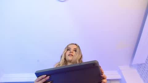 Violeta online show from October 30, 5:13 pm